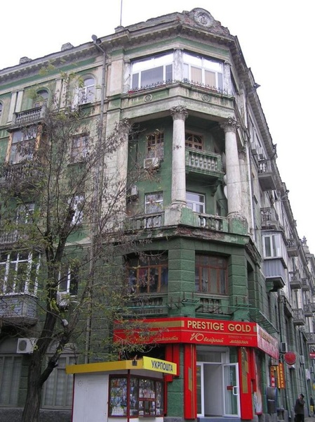 симпатичні будівлі